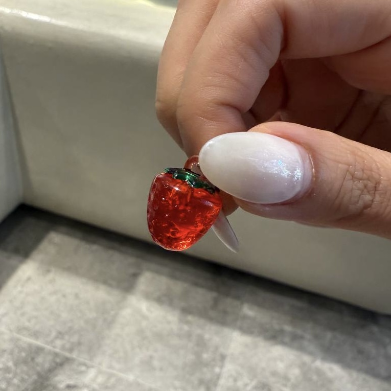 محافظ سوکت توت فرنگی کدT