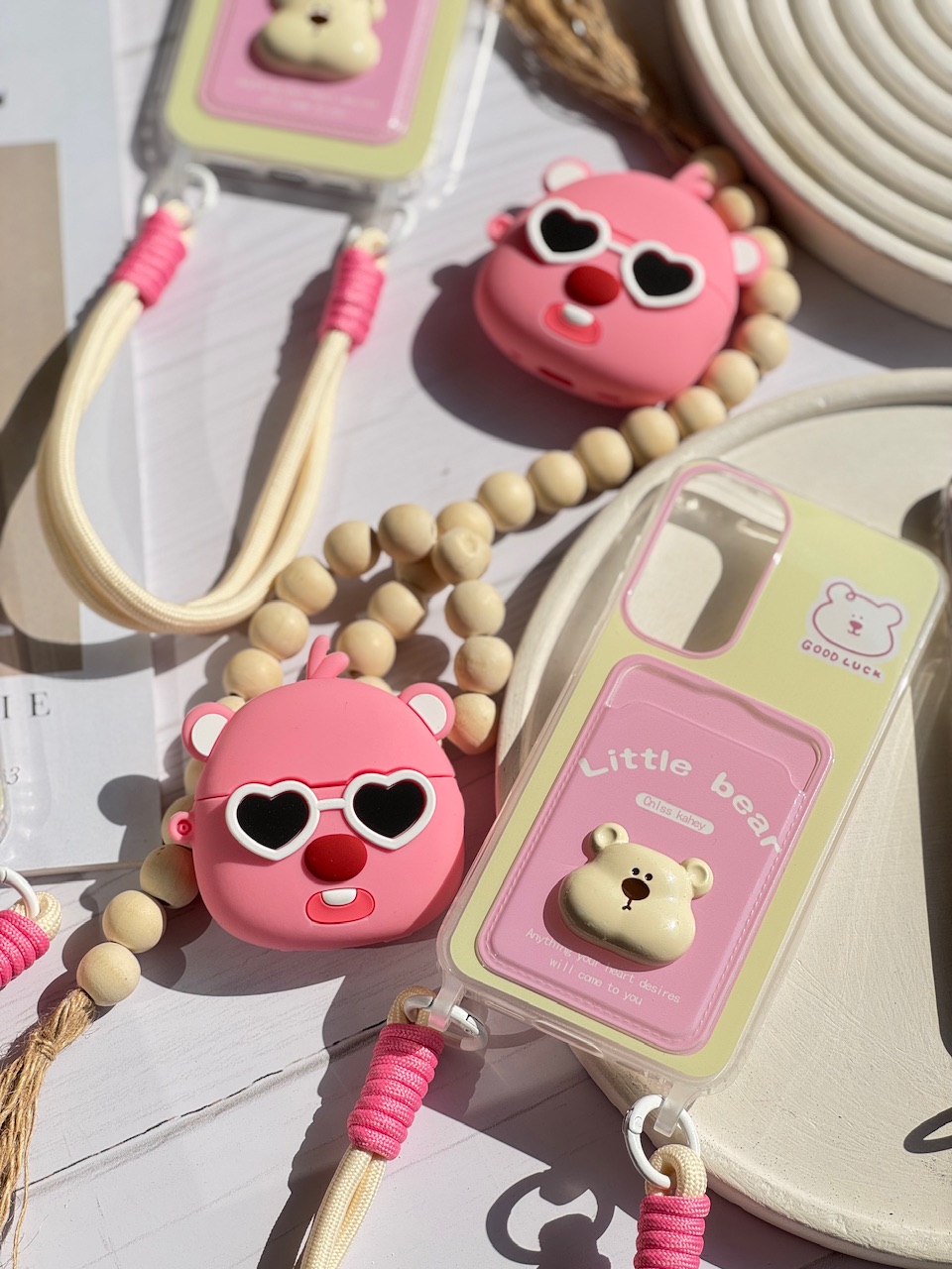 کاور ایرپاد خرس صورتی عینکی